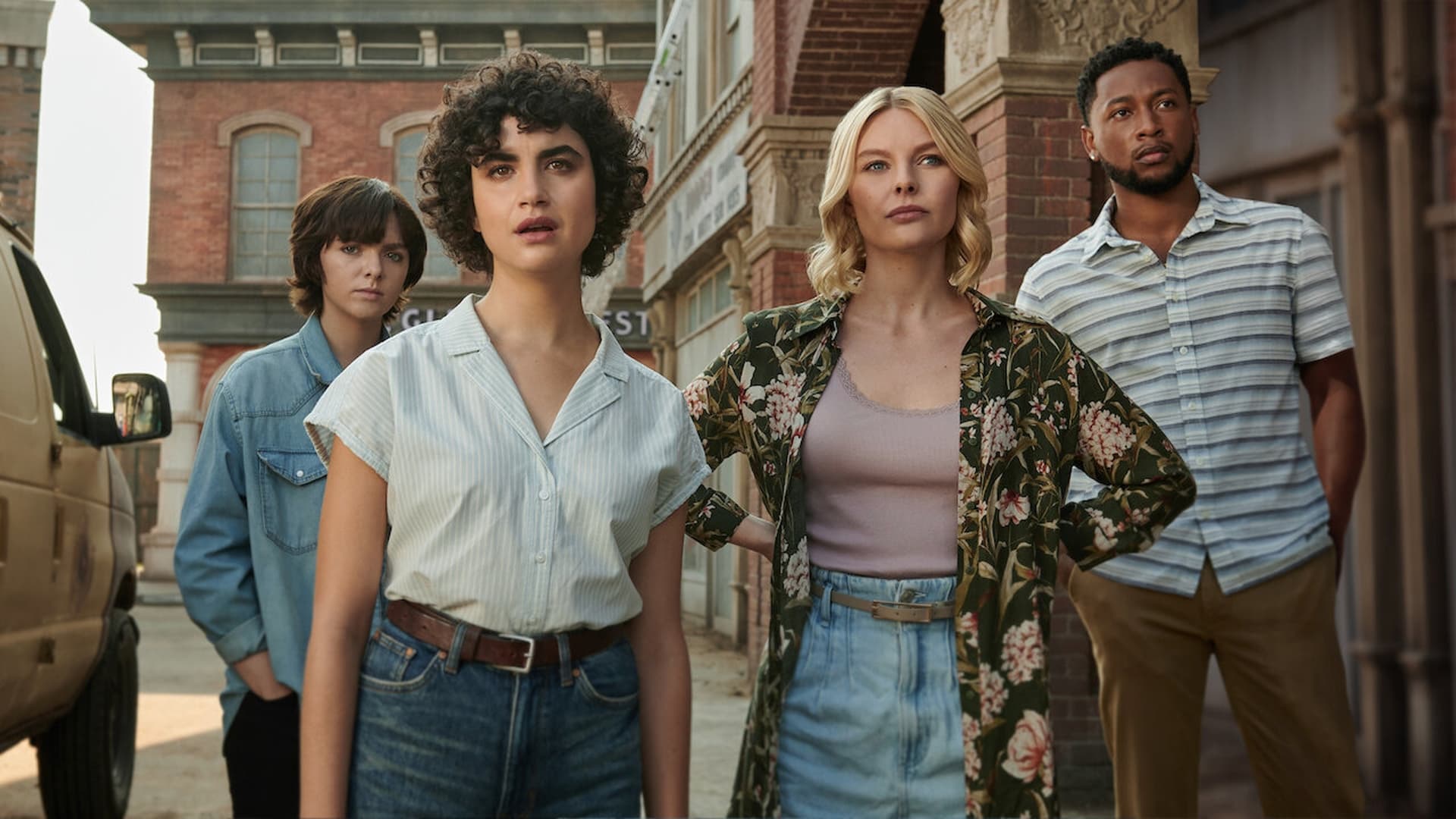 Sarah Yarkin, Elsie Fisher, Jacob Latimore, and Nell Hudson in