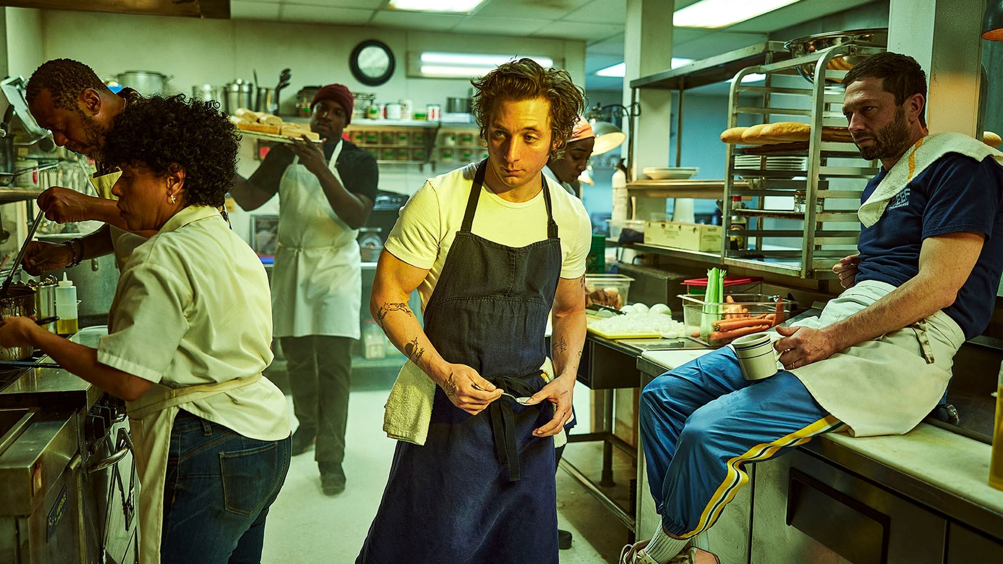 Jeremy Allen White and Ebon Moss-Bachrach in FX The Bear